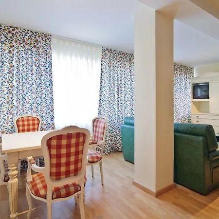 Apartamentos Puigsapera Sant Antoni De Calonge Exterior photo